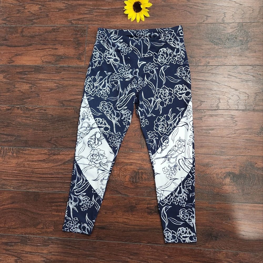 Balance Collection Legging ✨️ - Picture 2 of 3